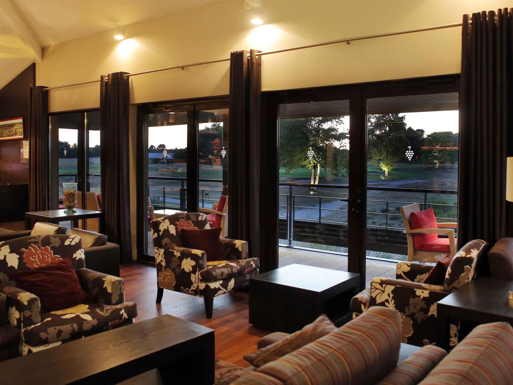 Cabot Hotel Bordeaux - Mgallery Collection Le Pian-Médoc Екстериор снимка
